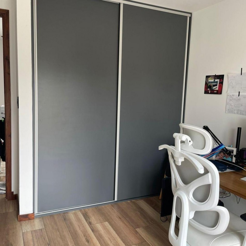 CASA 4 AMBIENTES. BARRIO PRIVADO LAS PRUNAS