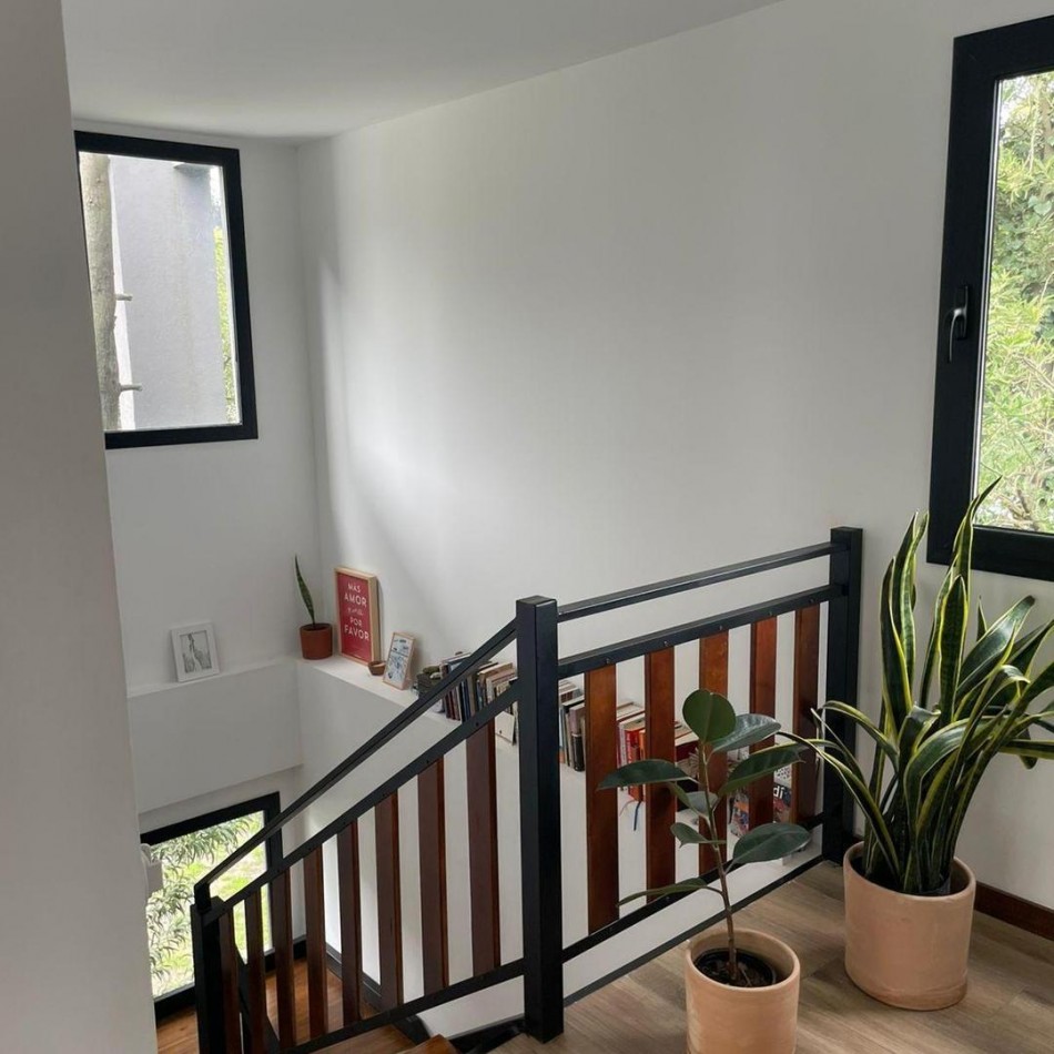 CASA 4 AMBIENTES. BARRIO PRIVADO LAS PRUNAS