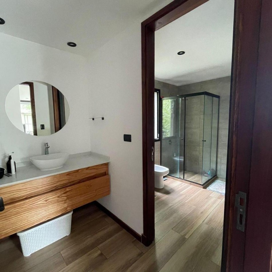 CASA 4 AMBIENTES. BARRIO PRIVADO LAS PRUNAS