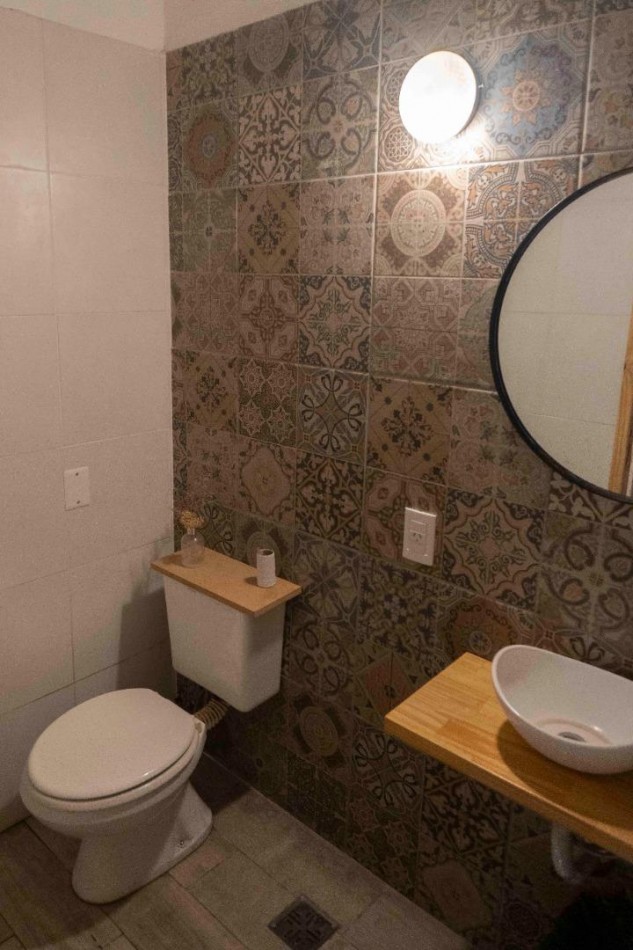 VENTA. EN BLOCK. HOTEL Y 3 LOCALES. LA PERLA