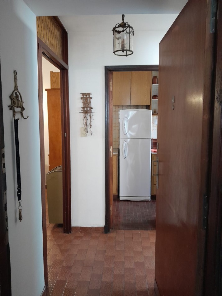 VENTA. DEPARTAMENTO 2 AMB AL FRENTE. CENTRO