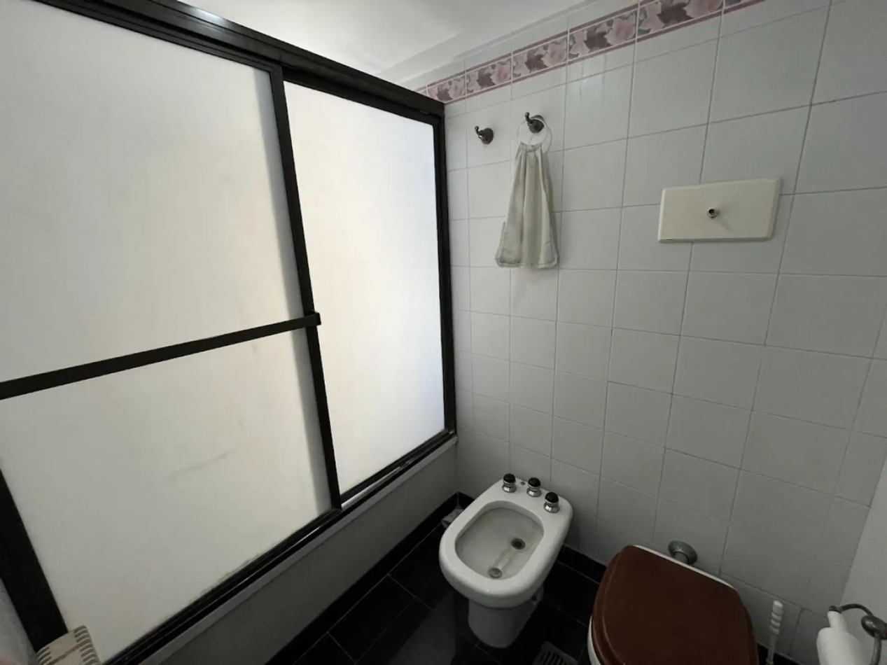 VENTA DEPTO 2/3 AMBIENTES VISTA AL MAR C/ COCHERA.