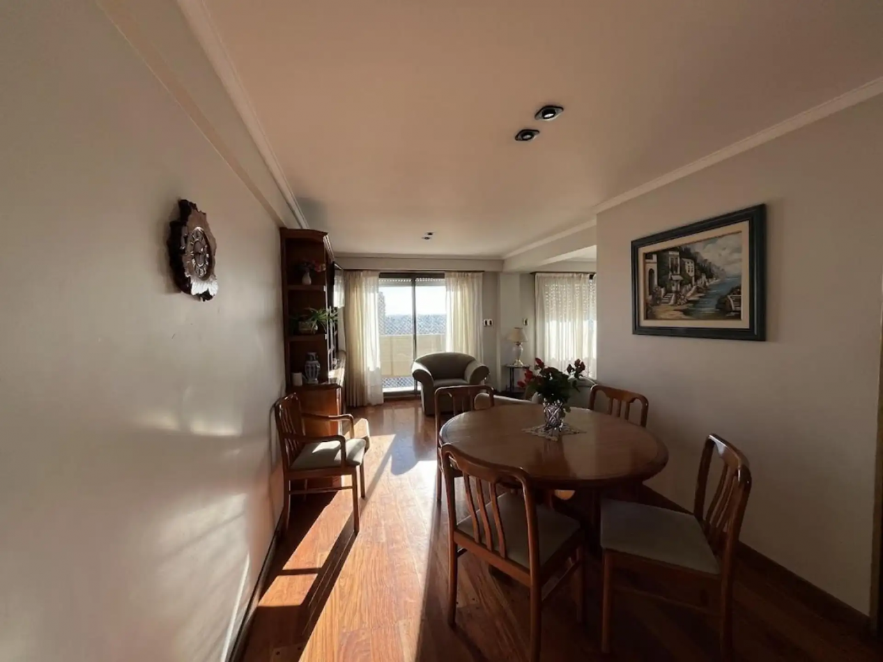 VENTA DEPTO 2/3 AMBIENTES VISTA AL MAR C/ COCHERA.