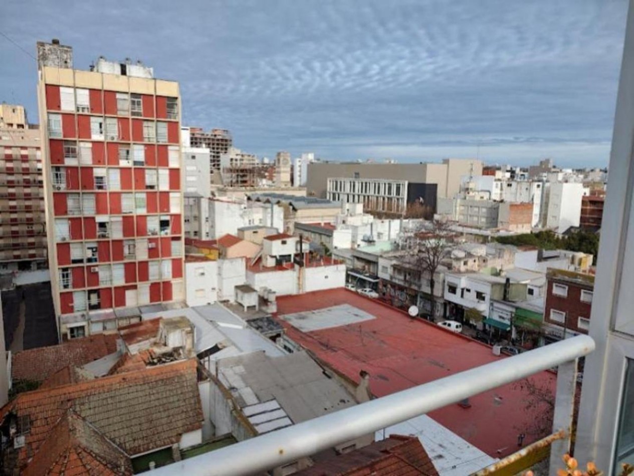 VENTA.  DEPARTAMENTO 3 AMB CON COCHERA Y TERRAZA. BARRIO ALDREY