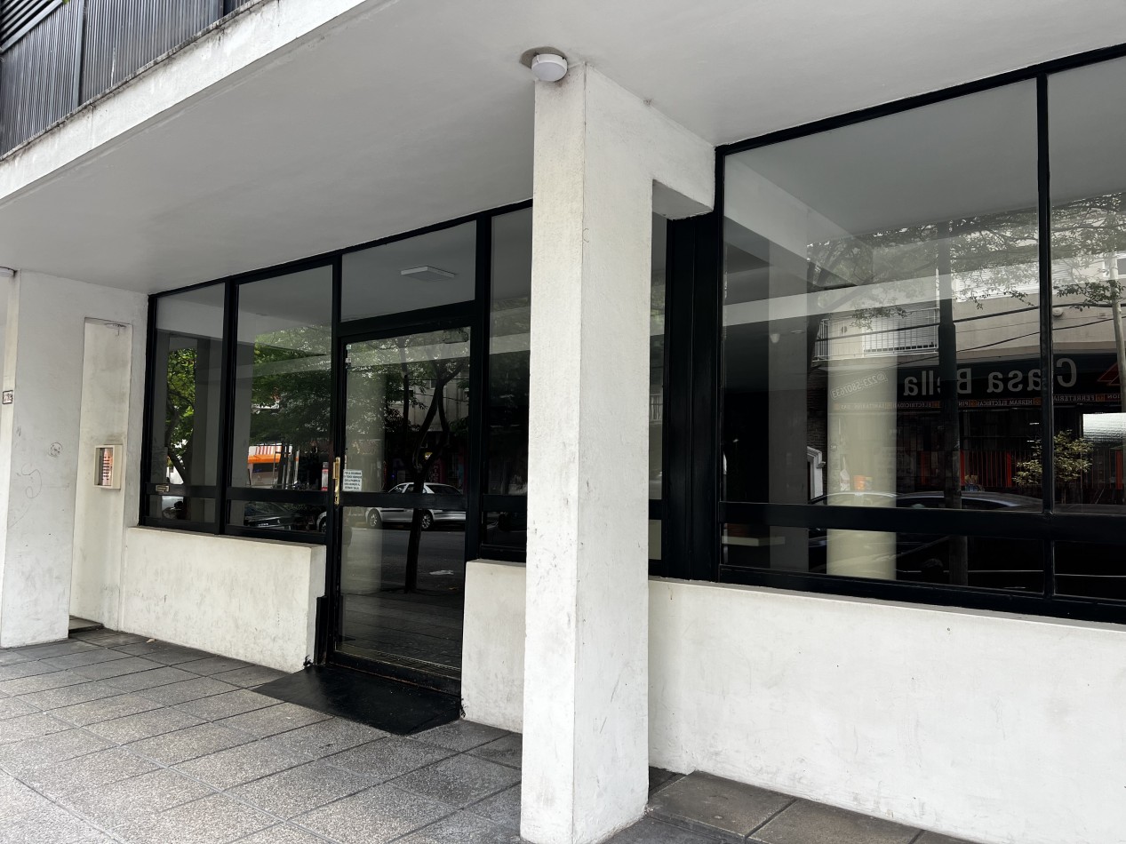 VENTA. DPTO. 2 AMBIENTE CON PATIO . SEMIRECICLADO. ALDREY