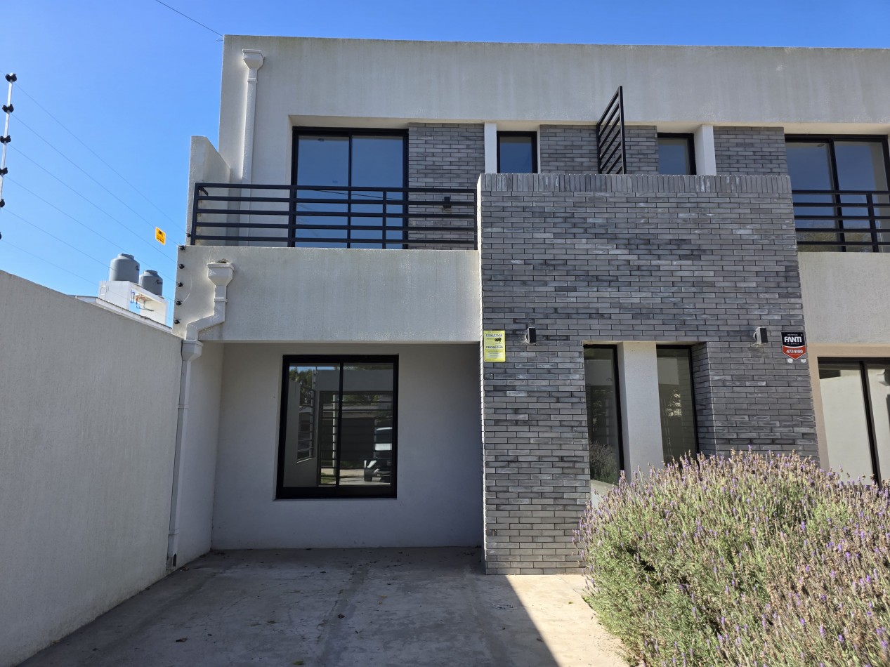 VENTA. DUPLEX 3 AMB APTO CREDITO. SAN GERONIMO