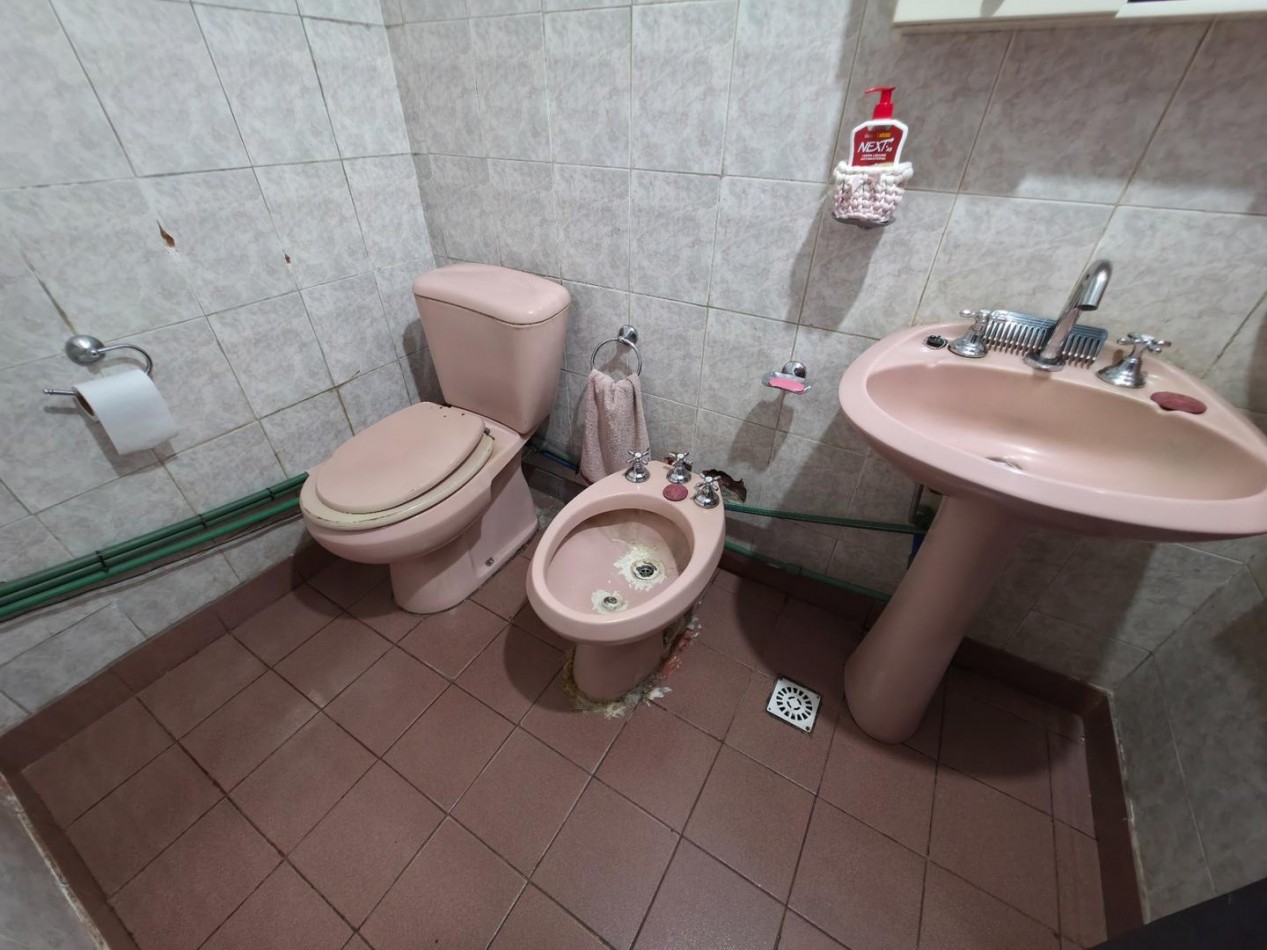 GALPON EN VENTA CON VIVIENDA. PERALTA RAMOS OESTE