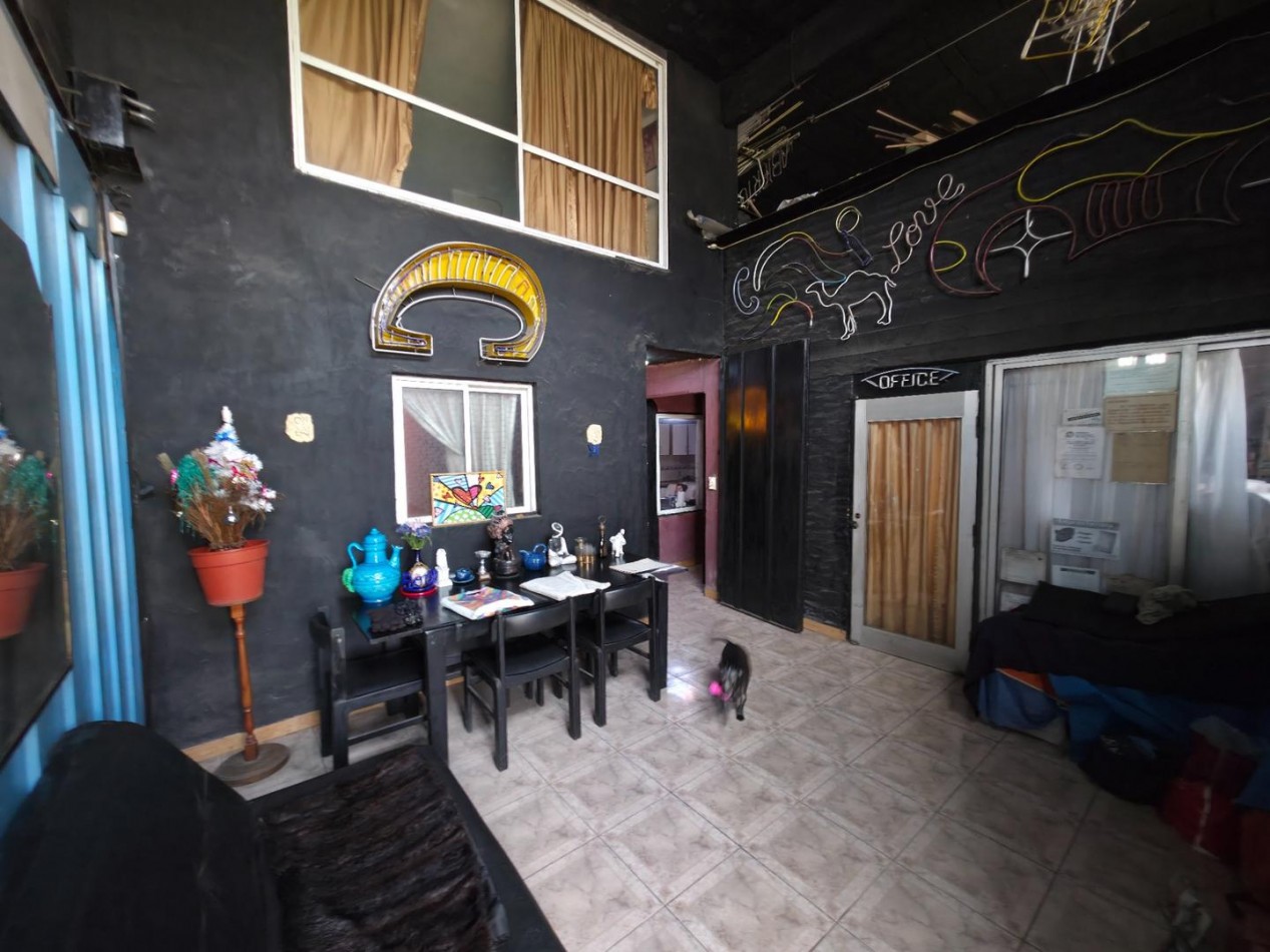 GALPON EN VENTA CON VIVIENDA. PERALTA RAMOS OESTE