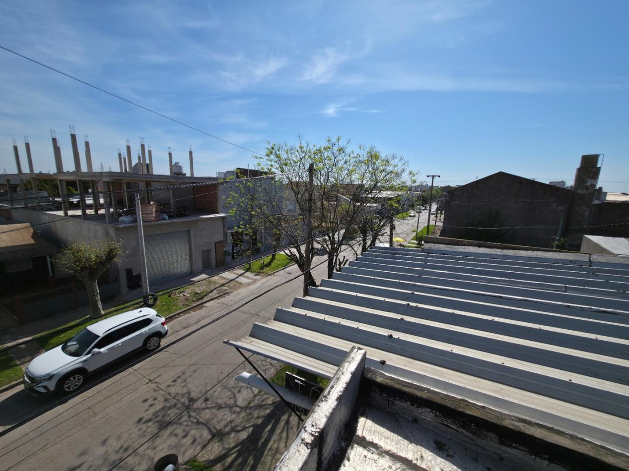 GALPON EN VENTA CON VIVIENDA. PERALTA RAMOS OESTE