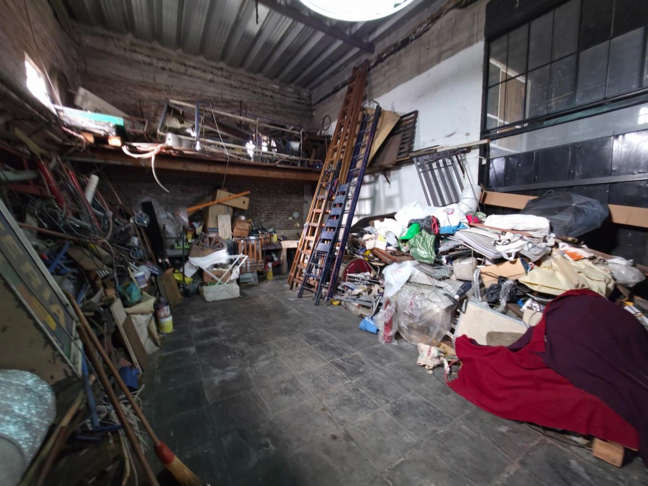 GALPON EN VENTA CON VIVIENDA. PERALTA RAMOS OESTE