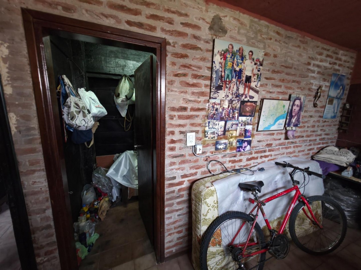 GALPON EN VENTA CON VIVIENDA. PERALTA RAMOS OESTE