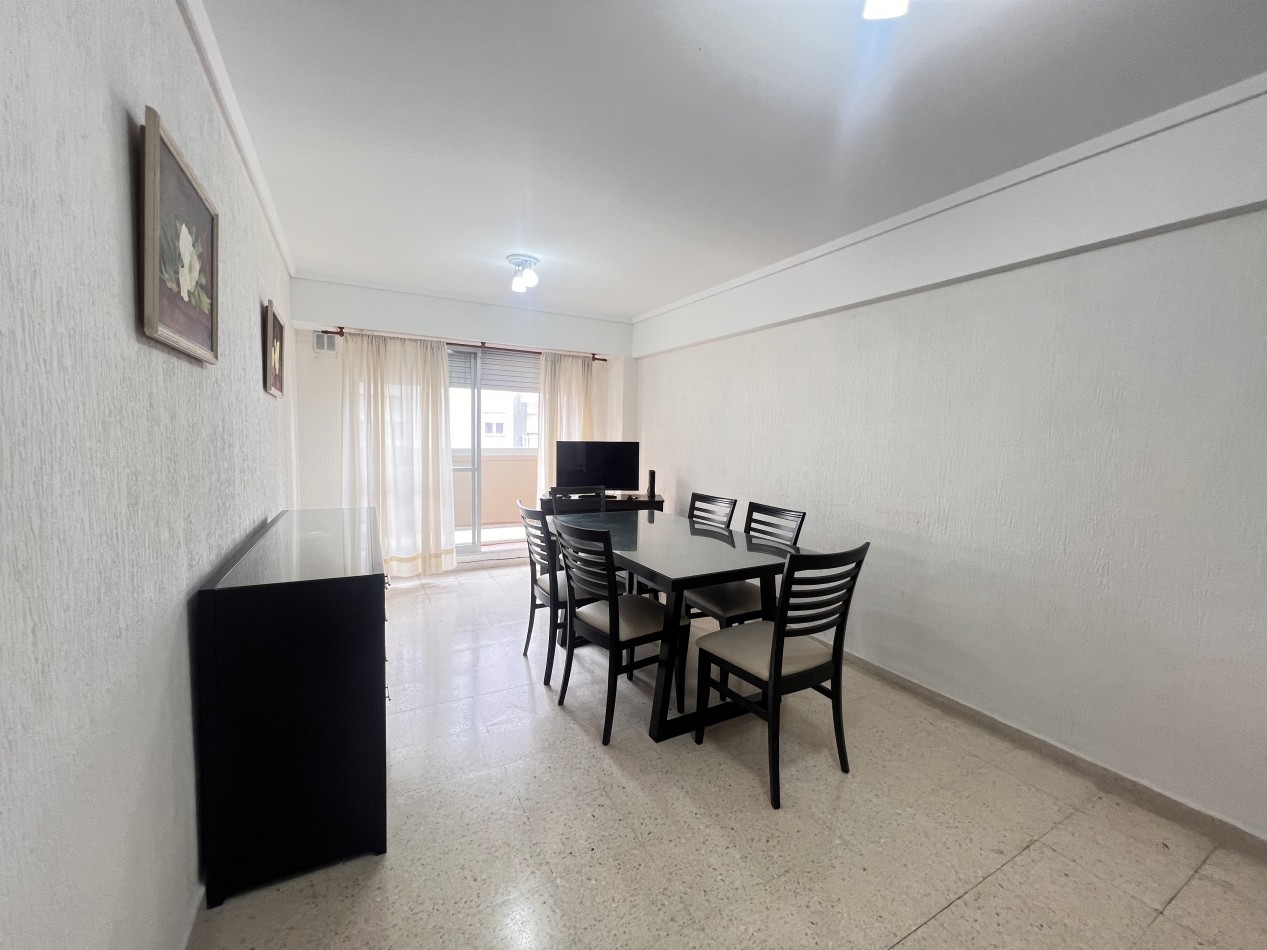 VENTA. DEPARTAMENTO 3 AMB COCHERA. AMOBLADO. MACROCENTRO