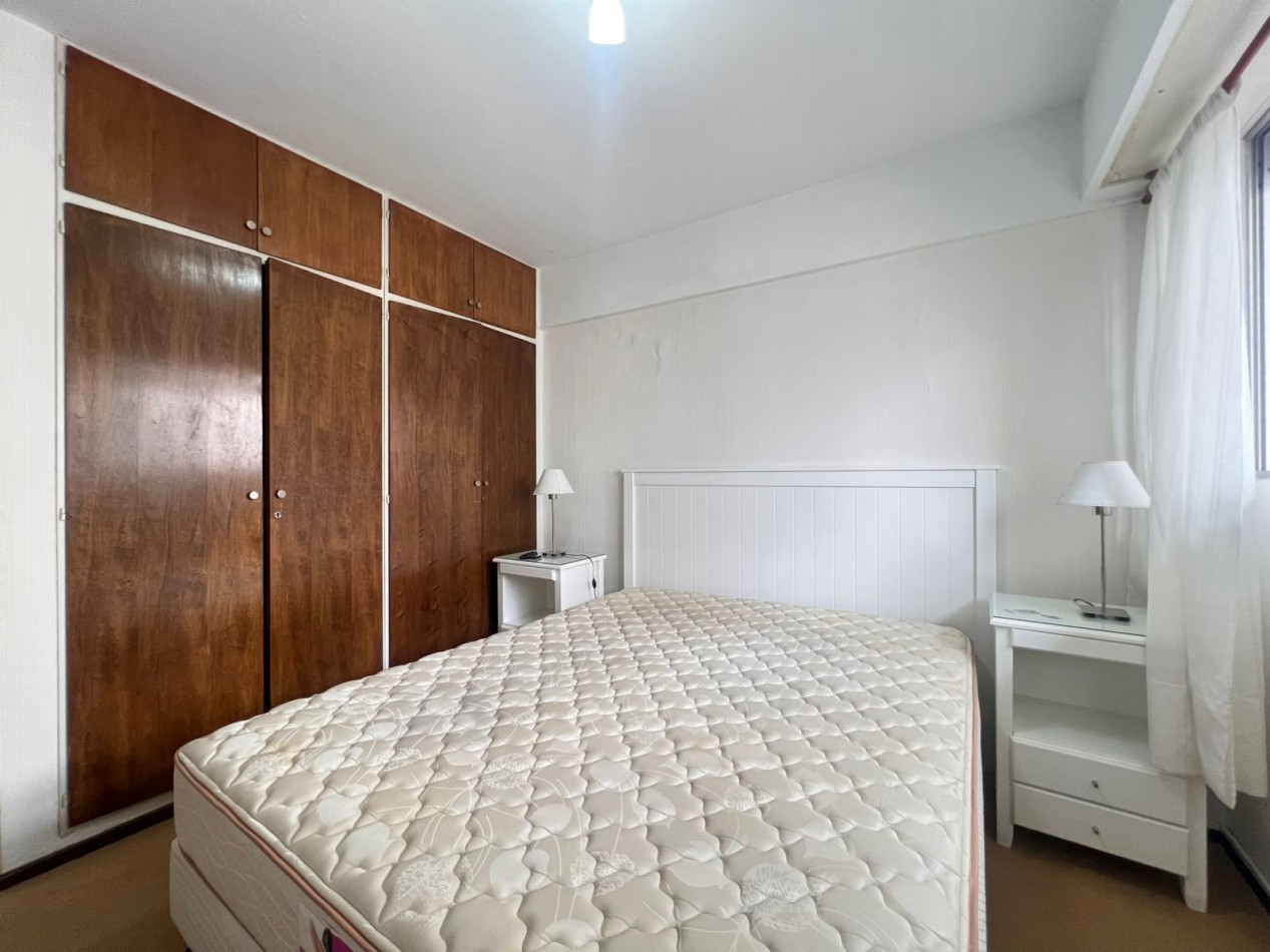 VENTA. DEPARTAMENTO 3 AMB COCHERA. AMOBLADO. MACROCENTRO