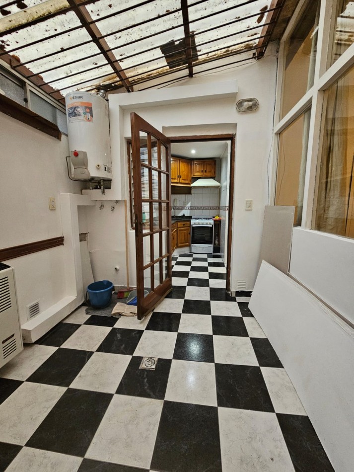 VENTA. DPTO. 2 AMBIENTE CON PATIO . SEMIRECICLADO. ALDREY