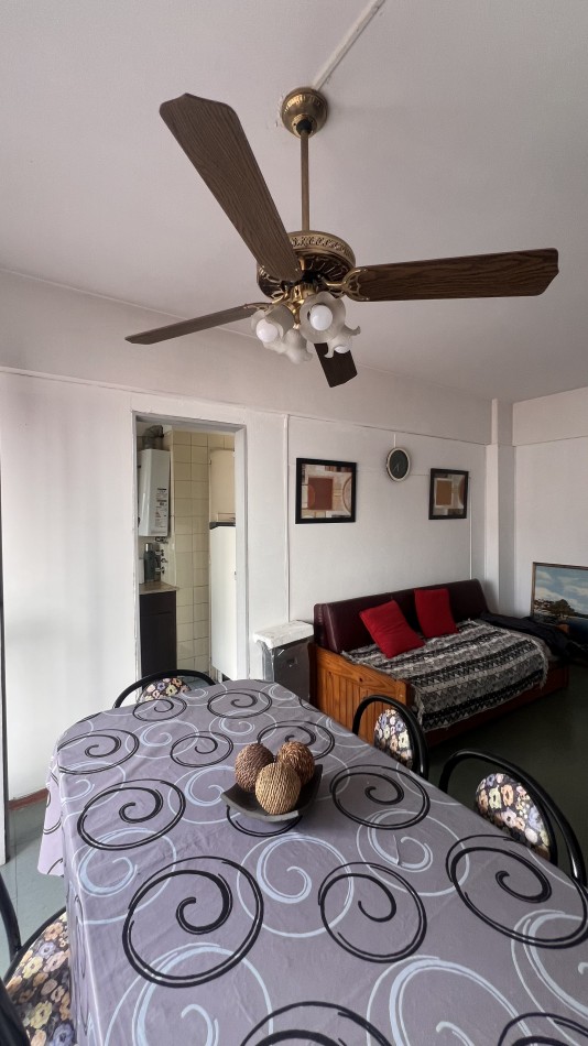 VENTA. DEPARTAMENTO 2 AMBIENTES CON PATIO. PASEO ALDREY