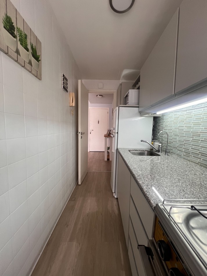 VENTA. DEPARTAMENTO 2 AMBIENTES SEMIRECICLADO. BARRIO LA PERLA