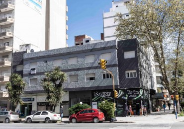 VENTA. EN BLOCK. HOTEL Y 3 LOCALES. LA PERLA