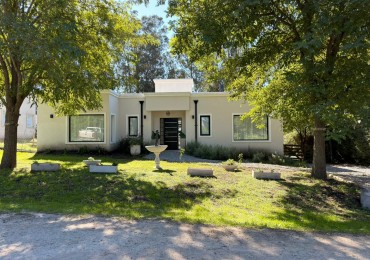 VENTA. CASA 3 AMBIENTES .BARRIO BARRANCAS DE SAN BENITO